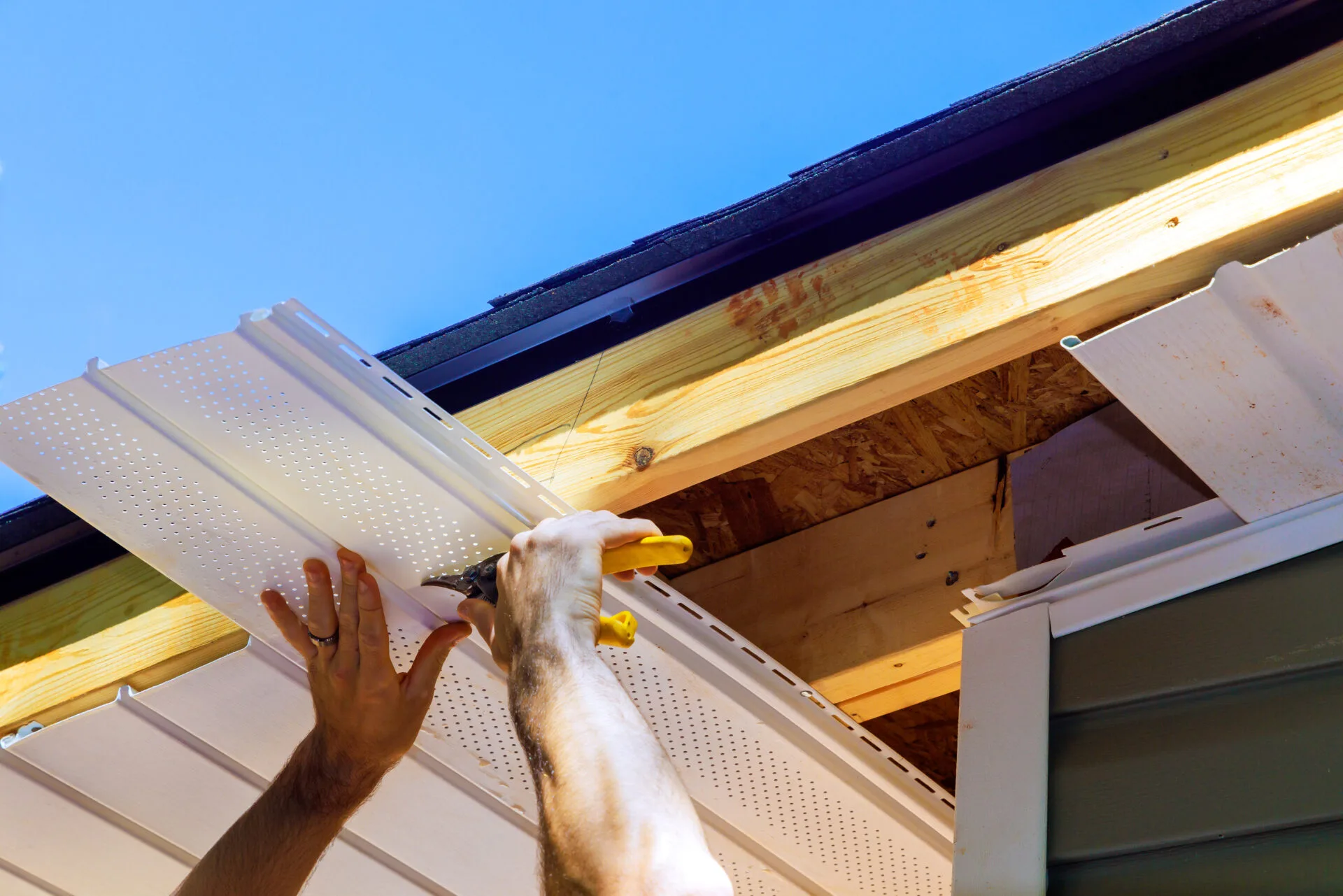 vinyl soffit plastic panels into facade ceiling of 2025 04 03 19 47 38 utc